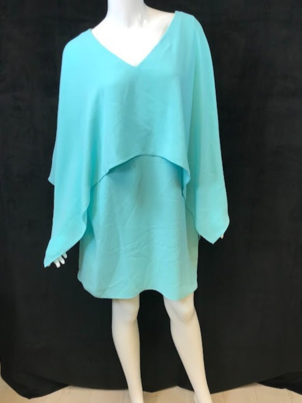 NWT Trina Turk Azzurra Dress Baby Blue Open Tie Back Large